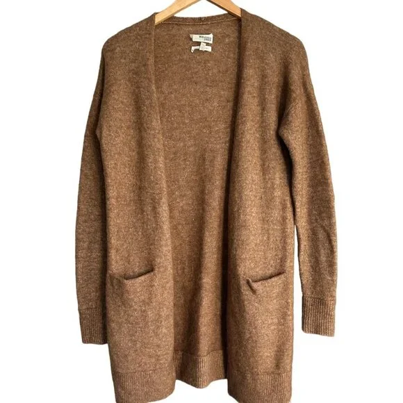 Aronson sweater deals